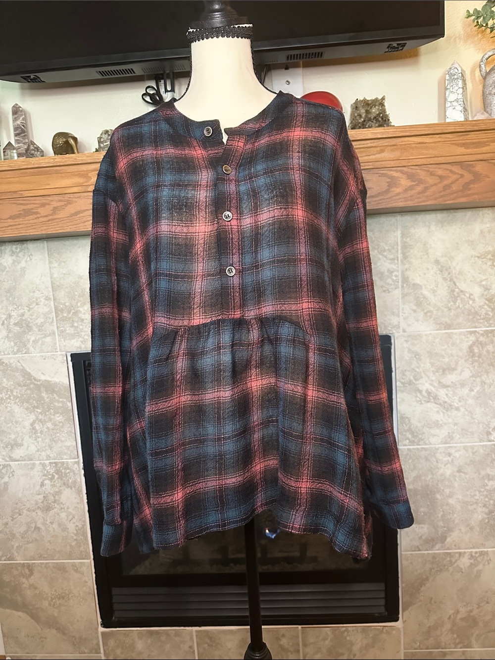 Free People 100% Wool Plaid Button-Front Babydoll Top in Navy & Pink Size Small